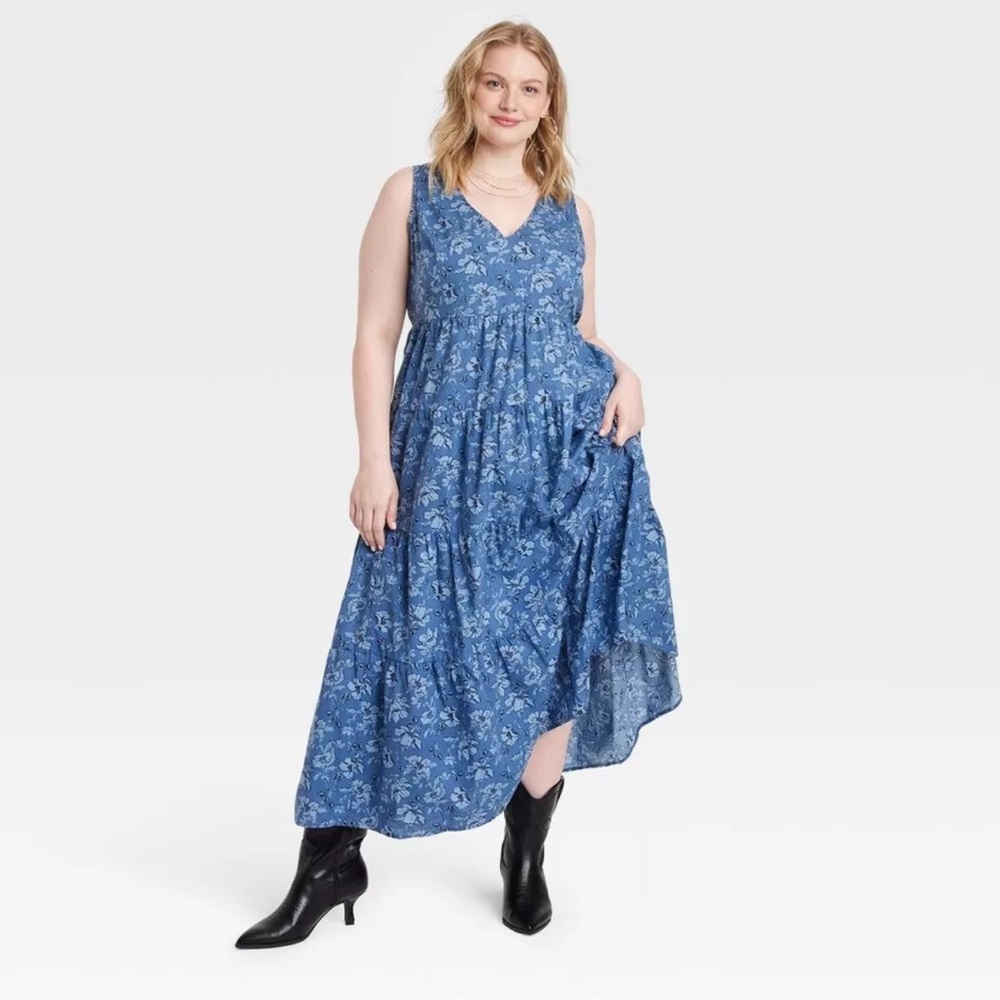 Universal Thread Blue Floral Maxi Dress - Picture 2 of 10